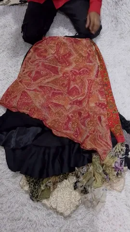 Aesthetic floral skirts - 12 pcs - 3/9/24