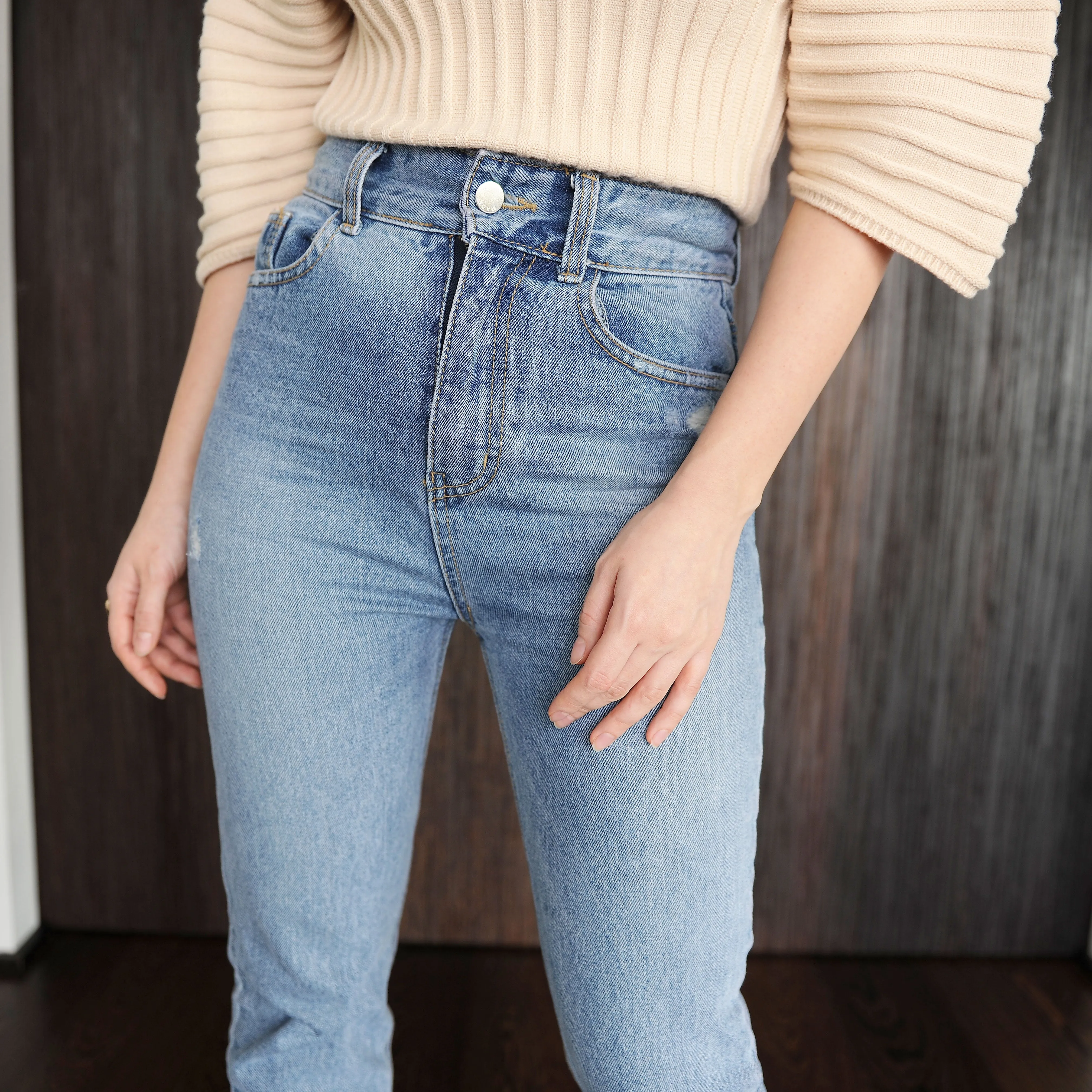 Vintage Inspired Denim High Waisted Cropped Pants